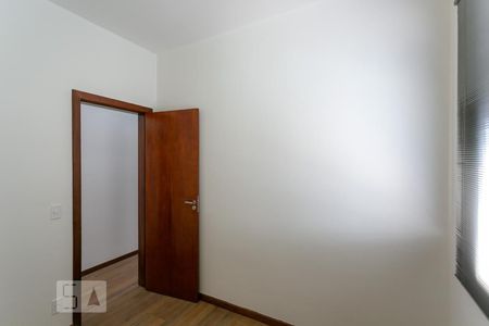 Apartamento para alugar com 76m², 3 quartos e 1 vagaQuarto 2