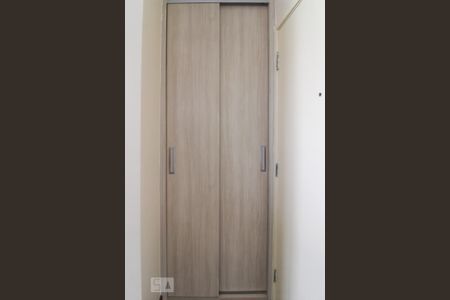 Apartamento para alugar com 51m², 2 quartos e 1 vagaArmário Entrada