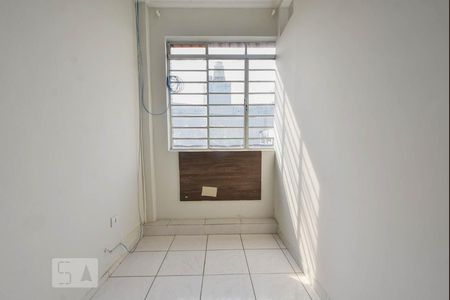 Sala / Dormitório de apartamento para alugar com 1 quarto, 18m² em Santo Amaro, São Paulo