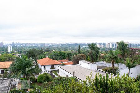 Casa à venda com 404m², 4 quartos e 6 vagasVista da suíte 1