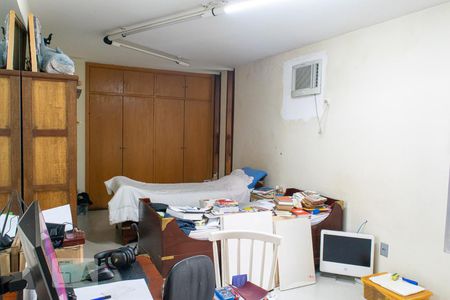 Casa à venda com 404m², 4 quartos e 6 vagasSuíte 3