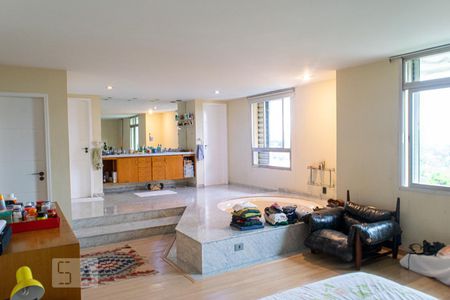 Suíte 1 de casa à venda com 4 quartos, 404m² em Vila Ida, São Paulo