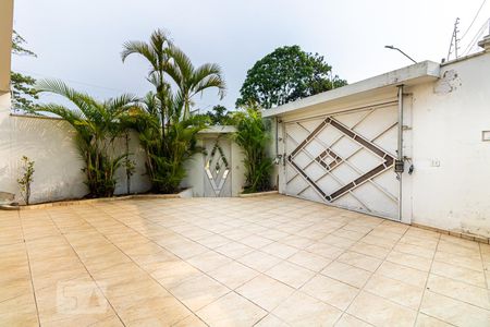 Casa à venda com 340m², 4 quartos e 6 vagasGaragem