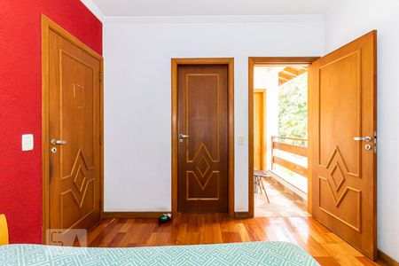 Casa à venda com 340m², 4 quartos e 6 vagasSuíte 3