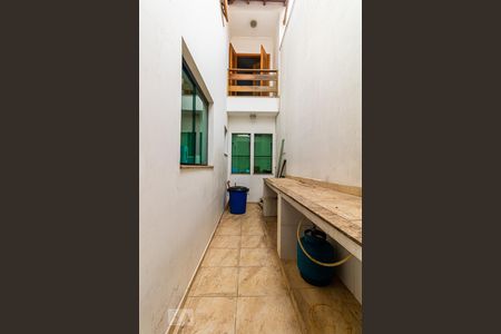 Casa à venda com 340m², 4 quartos e 6 vagasÁrea de Serviço e Churrasqueira