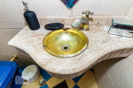 Casa à venda com 340m², 4 quartos e 6 vagasPia do Lavabo