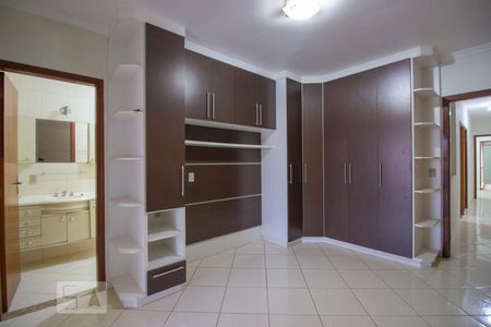 Casa à venda com 208m², 3 quartos e 2 vagasQuarto 3 - Suíte
