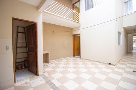 Casa à venda com 208m², 3 quartos e 2 vagasÁrea de Serviço