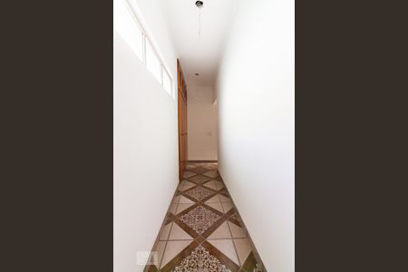 Casa à venda com 280m², 3 quartos e 4 vagasCorredor