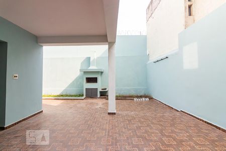 Casa à venda com 280m², 3 quartos e 4 vagasQuintal