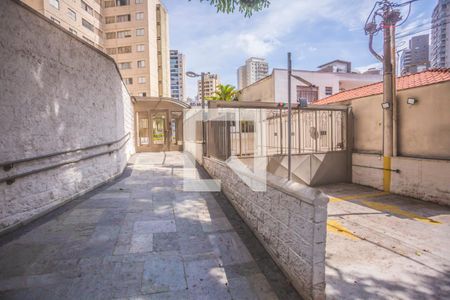 Apartamento para alugar com 60m², 2 quartos e 1 vagaFachada