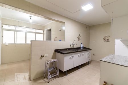 Apartamento para alugar com 150m², 4 quartos e 2 vagas Apartamento para alugar com 150m², 4 quartos e 2 vagasCozinha