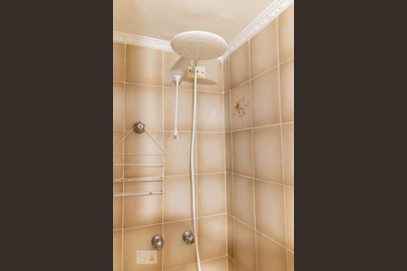 Apartamento para alugar com 150m², 4 quartos e 2 vagas Apartamento para alugar com 150m², 4 quartos e 2 vagasBanheiro da suíte