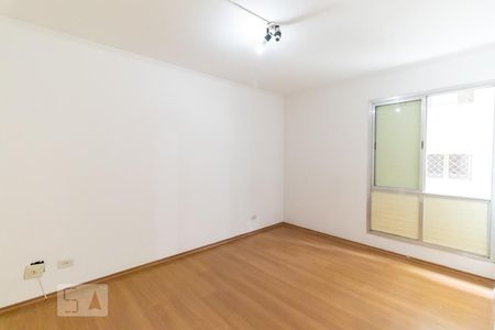 Apartamento para alugar com 150m², 4 quartos e 2 vagas Apartamento para alugar com 150m², 4 quartos e 2 vagasQuarto 4