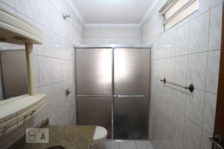 Casa à venda com 105m², 2 quartos e 1 vagaBanheiro