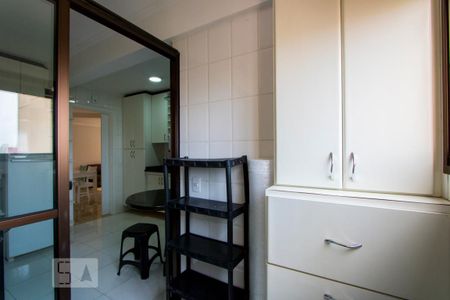 Apartamento à venda com 78m², 3 quartos e 2 vagasÁrea de serviço