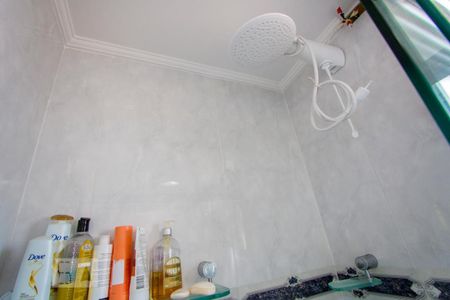 Apartamento à venda com 78m², 3 quartos e 2 vagasBanheiro do quarto 1