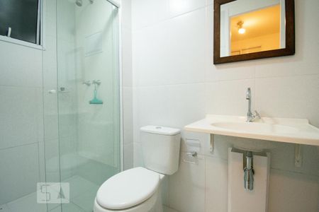 Apartamento à venda com 70m², 3 quartos e 1 vaga Apartamento à venda com 70m², 3 quartos e 1 vagaBanheiro da Suíte