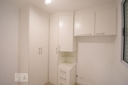 quarto 1 de apartamento à venda com 3 quartos, 70m² em Jardim Prudência, São Paulo