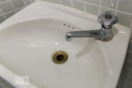 Apartamento à venda com 51m², 1 quarto e 1 vagaBanheiro de serviço - Torneira