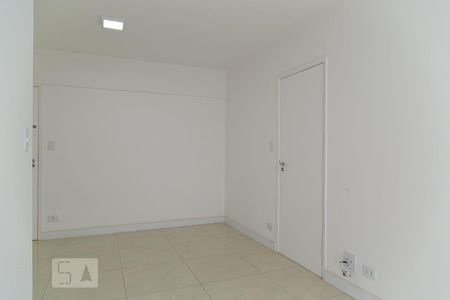 Sala de apartamento à venda com 1 quarto, 51m² em Parque Imperial, São Paulo