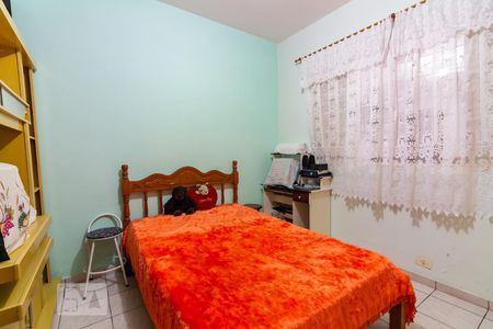 Quarto 1 de casa à venda com 2 quartos, 136m² em Quitaúna, Osasco