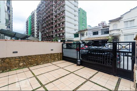 Garagem de casa para alugar com 2 quartos, 200m² em Pompéia, Santos