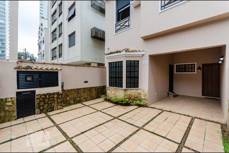 Garagem de casa para alugar com 2 quartos, 200m² em Pompéia, Santos
