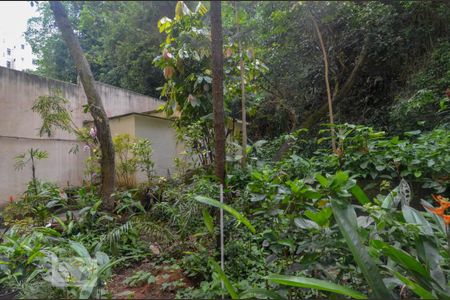 Apartamento à venda com 95m², 2 quartos e sem vaga Apartamento à venda com 95m², 2 quartos e sem vagaVista