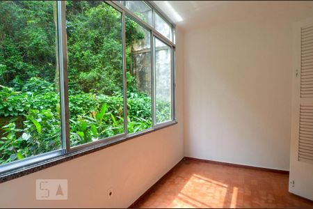Apartamento à venda com 95m², 2 quartos e sem vaga Apartamento à venda com 95m², 2 quartos e sem vagaQuarto 2