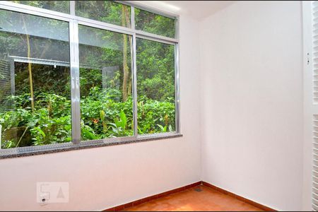 Apartamento à venda com 95m², 2 quartos e sem vaga Apartamento à venda com 95m², 2 quartos e sem vagaQuarto 1