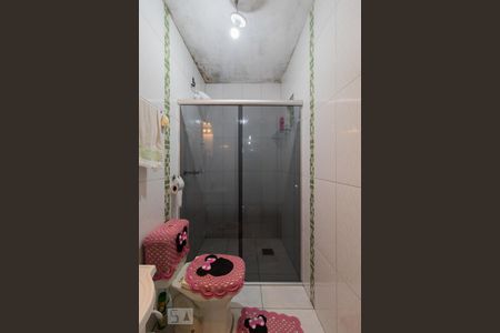 Casa à venda com 100m², 2 quartos e 2 vagas Casa à venda com 100m², 2 quartos e 2 vagasBanheiro 2