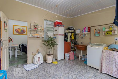 Casa à venda com 100m², 2 quartos e 2 vagas Casa à venda com 100m², 2 quartos e 2 vagasLavanderia