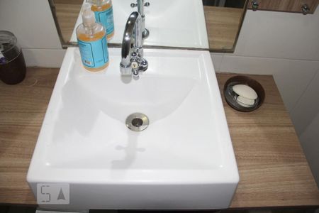 Casa à venda com 304m², 5 quartos e 4 vagasBanheiro 3