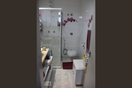 Casa à venda com 304m², 5 quartos e 4 vagasBanheiro 4