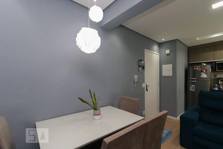 Sala de apartamento para alugar com 2 quartos, 47m² em Padroeira, Osasco