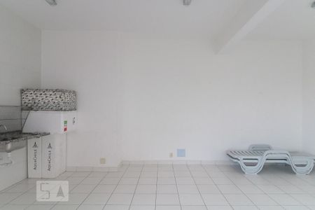 Apartamento à venda com 47m², 2 quartos e 1 vaga Apartamento à venda com 47m², 2 quartos e 1 vagaÁrea comum - Salão de festas