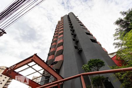 Apartamento para alugar com 40m², 1 quarto e sem vagaFachada