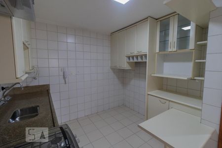 Apartamento para alugar com 110m², 3 quartos e 2 vagasCozinha