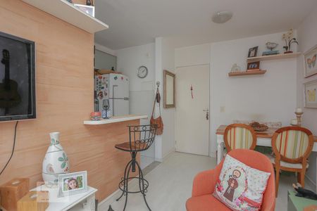 Sala de apartamento para alugar com 2 quartos, 45m² em São Cristóvão, Rio de Janeiro