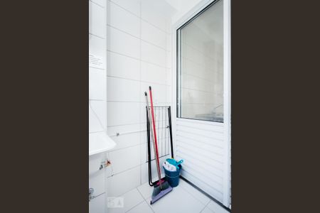 Studio para alugar com 32m², 1 quarto e sem vaga Studio para alugar com 32m², 1 quarto e sem vagaÁrea de Serviço