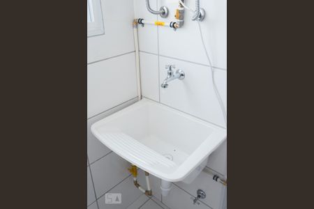 Studio para alugar com 32m², 1 quarto e sem vaga Studio para alugar com 32m², 1 quarto e sem vagaDetalhe área de serviço