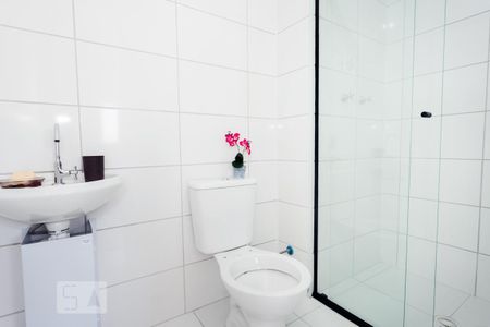 Studio para alugar com 32m², 1 quarto e sem vaga Studio para alugar com 32m², 1 quarto e sem vagaBanheiro
