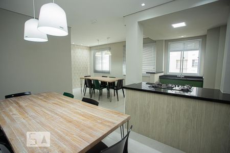 Studio para alugar com 32m², 1 quarto e sem vaga Studio para alugar com 32m², 1 quarto e sem vagaEspaço Gourmet
