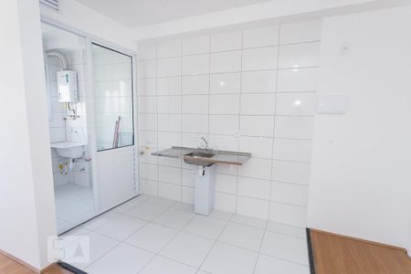 Studio para alugar com 32m², 1 quarto e sem vaga Studio para alugar com 32m², 1 quarto e sem vagaCozinha