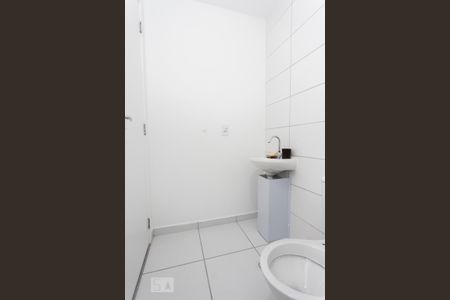 Studio para alugar com 32m², 1 quarto e sem vaga Studio para alugar com 32m², 1 quarto e sem vagaBanheiro