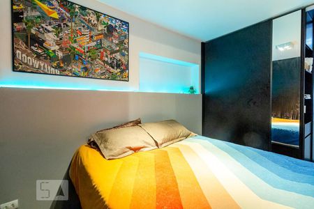 Studio à venda com 75m², 1 quarto e sem vaga Studio à venda com 75m², 1 quarto e sem vagaStudio