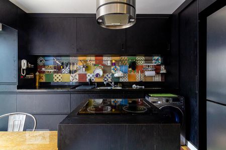 Studio à venda com 75m², 1 quarto e sem vaga Studio à venda com 75m², 1 quarto e sem vagaCozinha