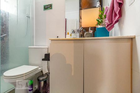 Studio à venda com 75m², 1 quarto e sem vaga Studio à venda com 75m², 1 quarto e sem vagaBanheiro