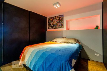 Studio à venda com 75m², 1 quarto e sem vaga Studio à venda com 75m², 1 quarto e sem vagaStudio